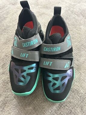 Women’s 6.5  Black and Teal squat shoes Shoes